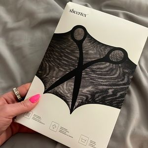 Sheertex Classic Sheer Rip-Resist Tights - small